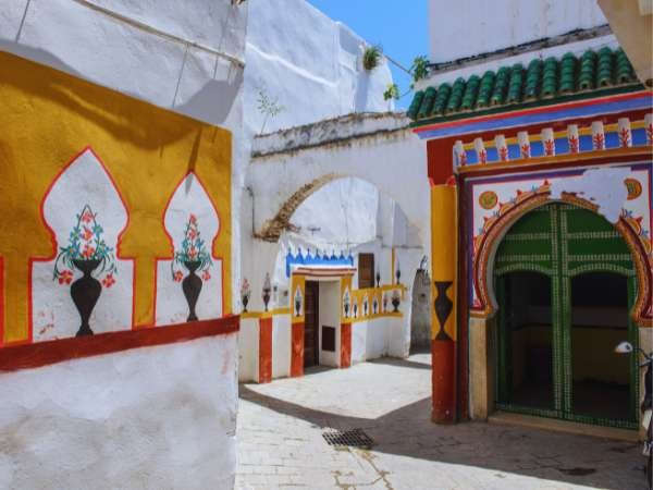 Taxi from Chefchaouen to Tetouan