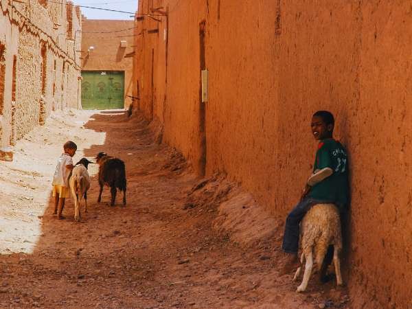 Taxi from Merzouga to Zagora