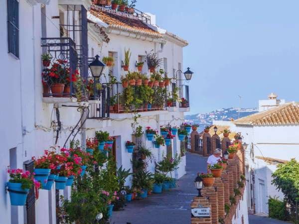 Taxi from Malaga Airport to Nerja