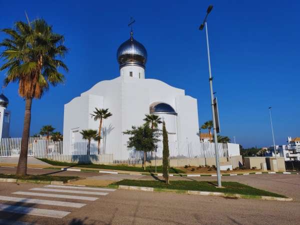 Taxi from Tarifa to Estepona