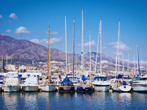 Taxi from Tarifa to Fuengirola
