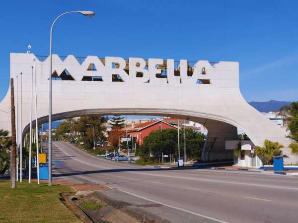 Taxi from Tarifa to Marbella