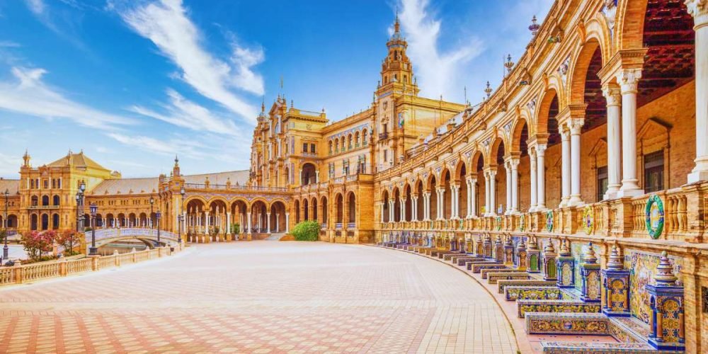 Private Taxi from Seville Airport to City Centre Private Taxi from Seville Airport to City Centre