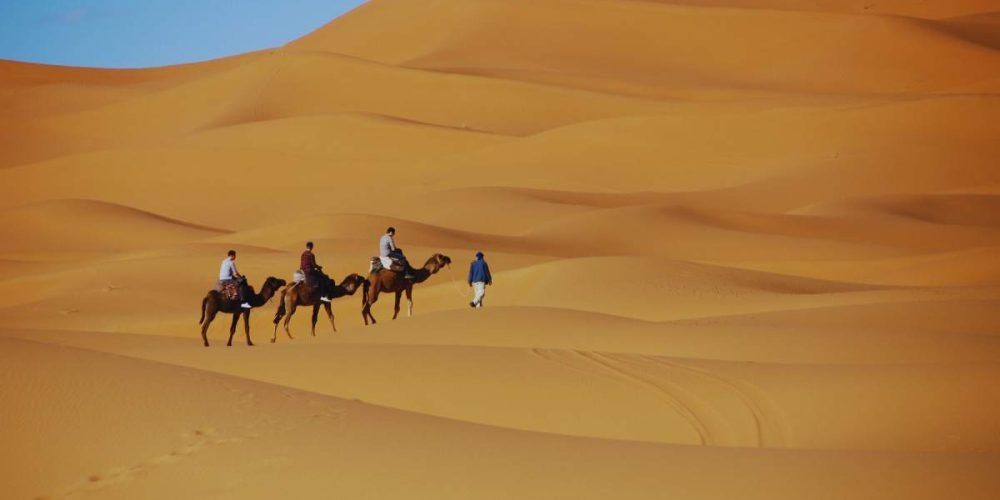 Taxi from Merzouga to Errachidia Airport (ERH) Taxi from Merzouga to Errachidia Airport (ERH)
